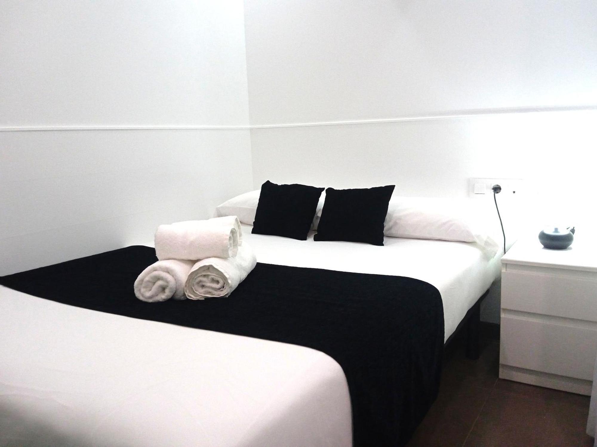 Laramond Barcelona Rooms 外观 照片