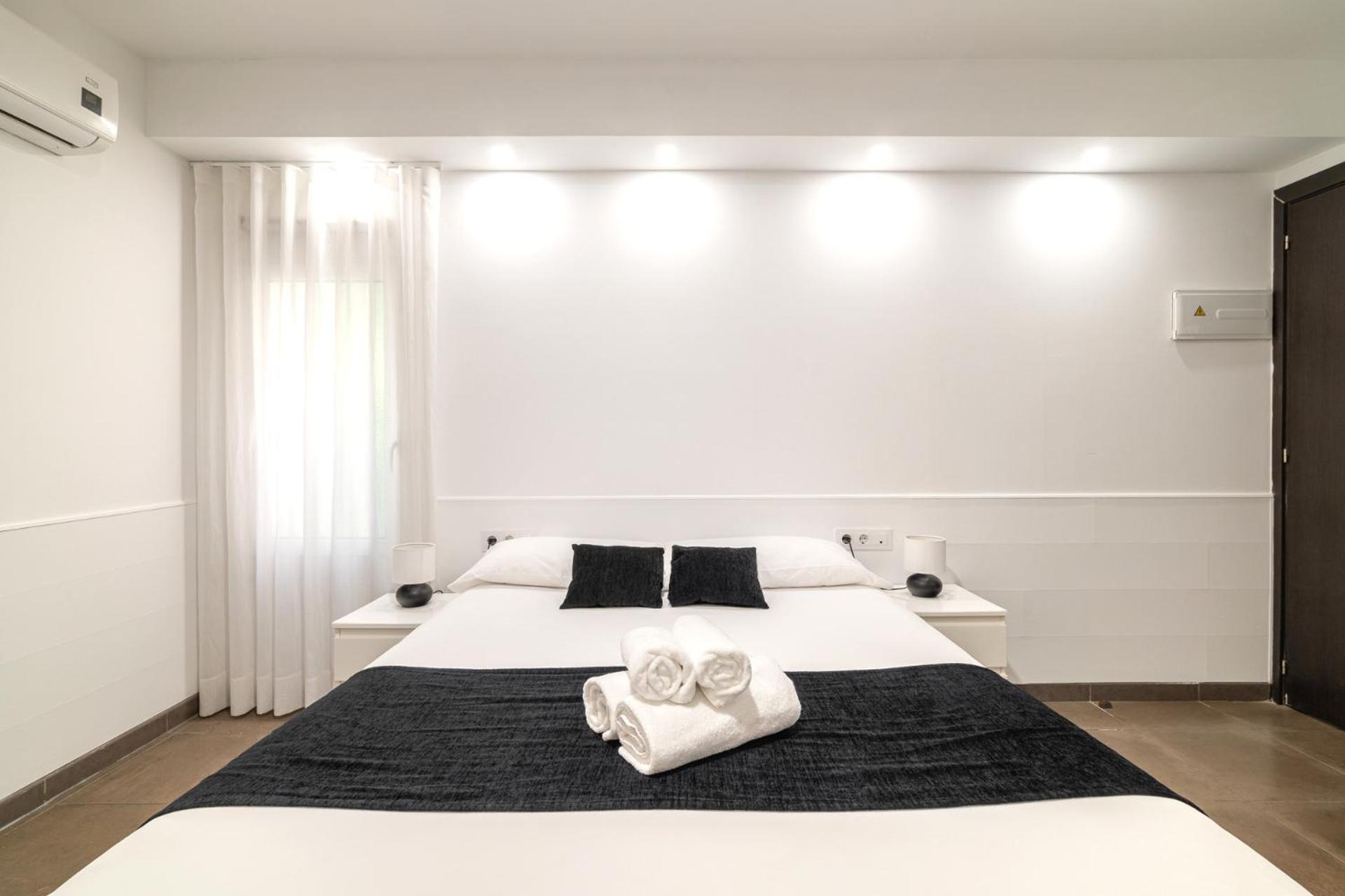 Laramond Barcelona Rooms 外观 照片